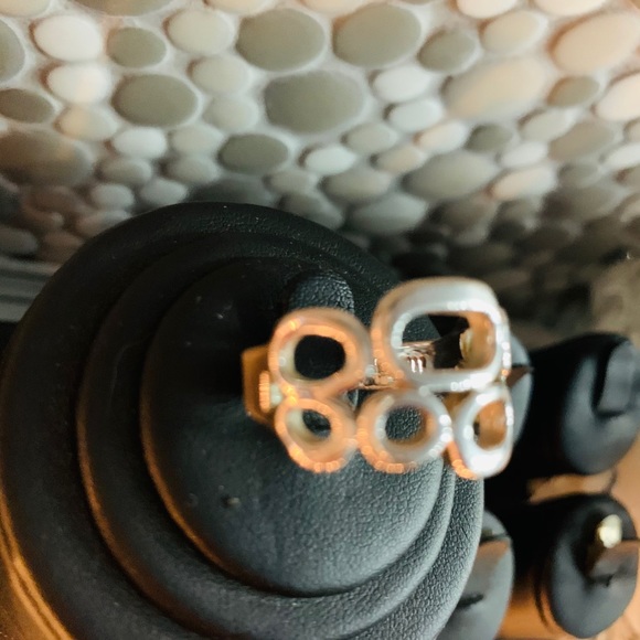 SOLD: Sterling Silver Ring size 8 - Picture 3 of 5